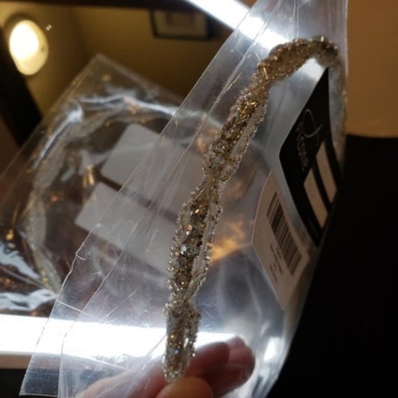 J Picone ,Juliette Sliver Bridal Head Piece beaded - Picture 2 of 6